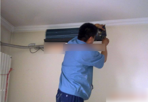 家用挂机空调清洗保养案例